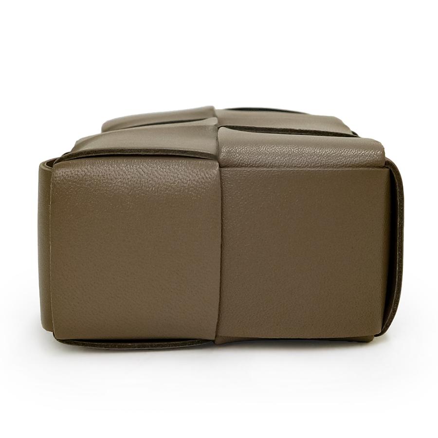 BOTTEGA VENETA (未使用 展示品)ボッテガヴェネタ カセット BOTTEGA VENETA (未使用 展示品)ボッテガヴェネタ カセット