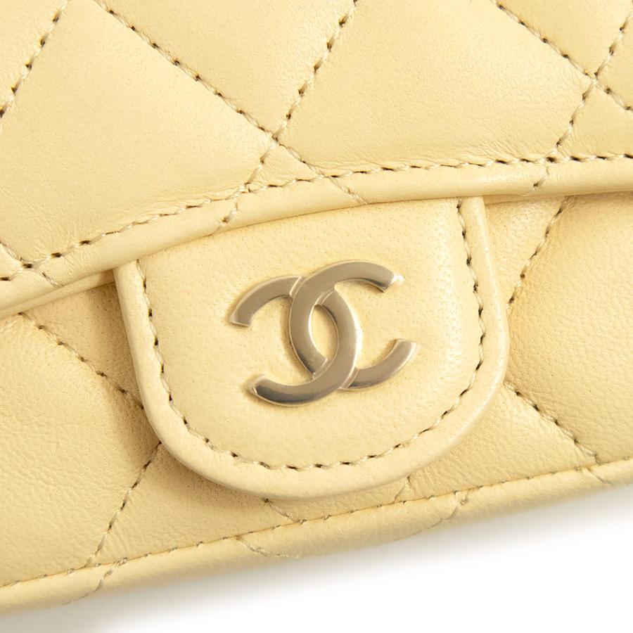 CHANEL (新品・未使用品)シャネル クラシック ベルトバッグ CHANEL (新品・未使用品)シャネル クラシック ベルトバッグ