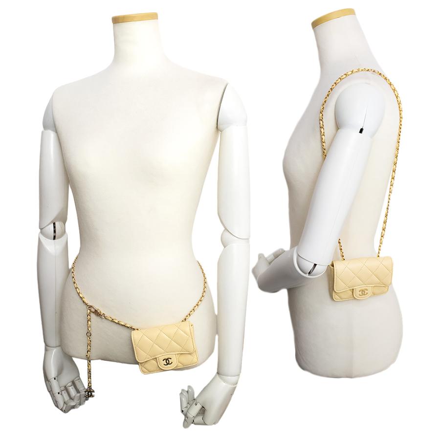 CHANEL (新品・未使用品)シャネル クラシック ベルトバッグ CHANEL (新品・未使用品)シャネル クラシック ベルトバッグ