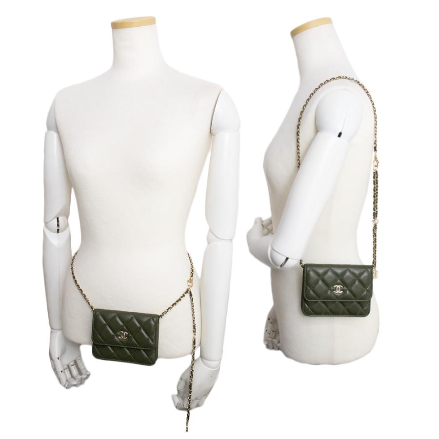 CHANEL (新品・未使用品)シャネル CC ココマーク マトラッセ CHANEL (新品・未使用品)シャネル CC ココマーク マトラッセ