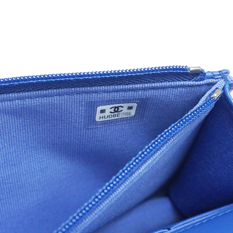 CHANEL (新品・未使用品)シャネル フラップ フォーン ケース CHANEL (新品・未使用品)シャネル フラップ フォーン ケース