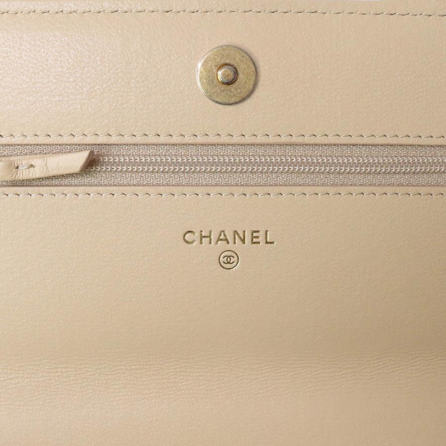 CHANEL (新品・未使用品)シャネル 19 ココマーク マトラッセ CHANEL (新品・未使用品)シャネル 19 ココマーク マトラッセ