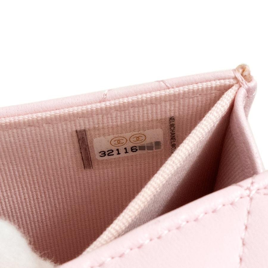 CHANEL (新品・未使用品)シャネル マトラッセ ミニ パール CHANEL (新品・未使用品)シャネル マトラッセ ミニ パール