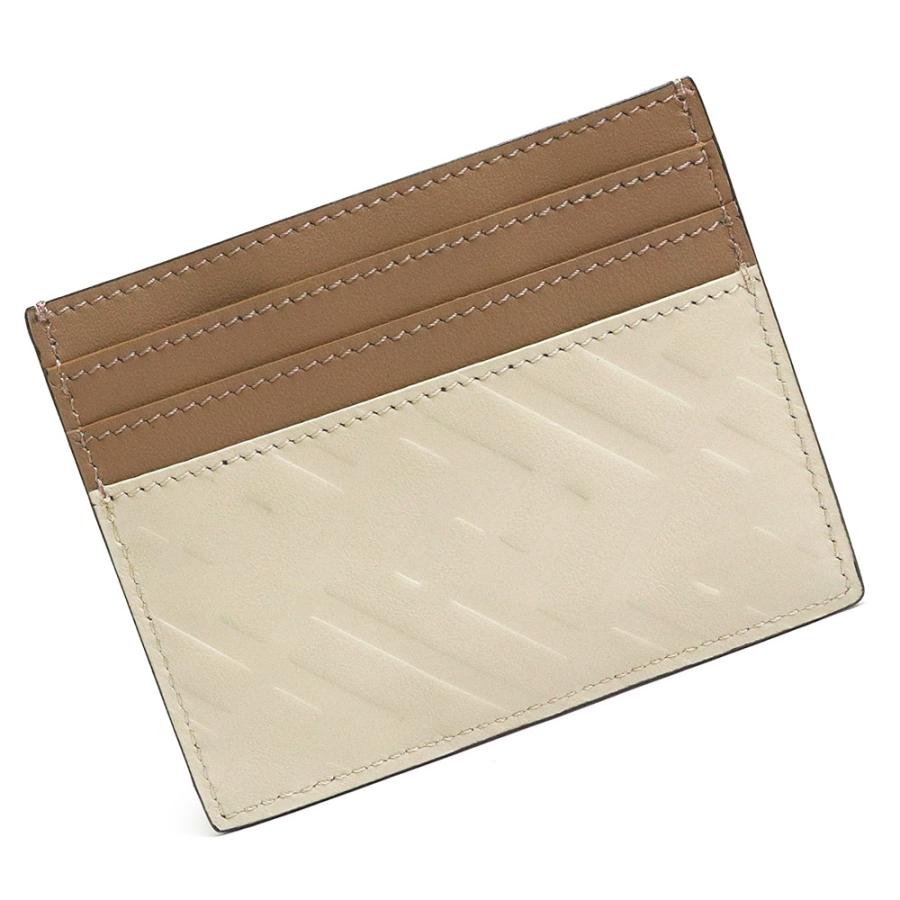 FENDI (新品・未使用品)フェンディ ズッカ 型押し カード FENDI (新品・未使用品)フェンディ ズッカ 型押し カード