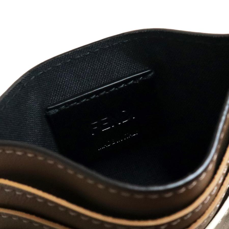 FENDI (新品・未使用品)フェンディ ズッカ 型押し カード FENDI (新品・未使用品)フェンディ ズッカ 型押し カード