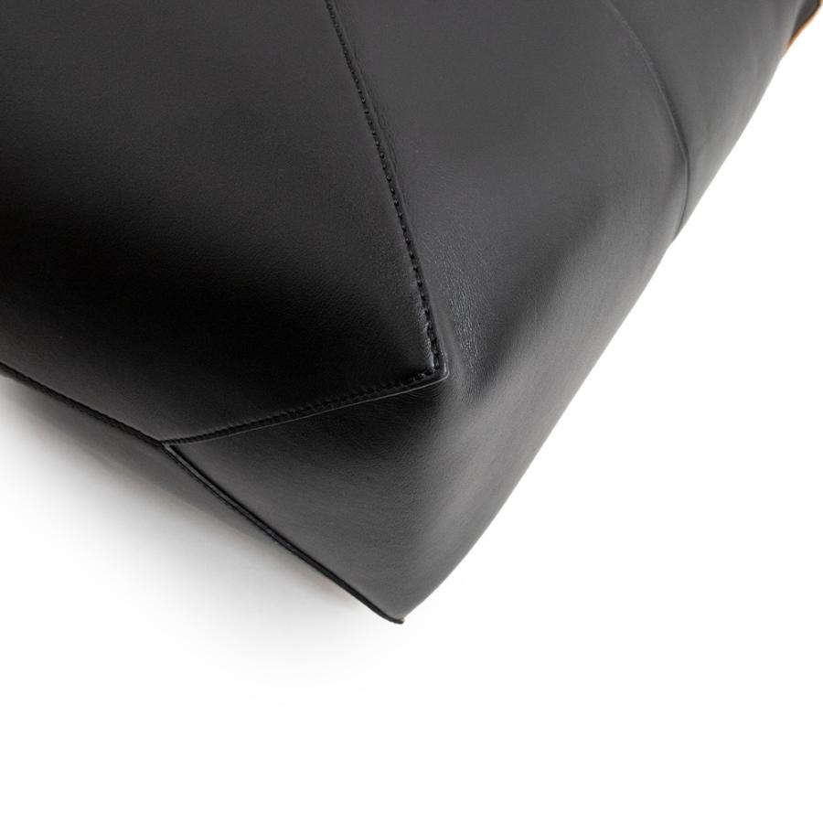 LOEWE (未使用 展示品)ロエベ パズルフォルド トート XL LOEWE (未使用 展示品)ロエベ パズルフォルド トート XL