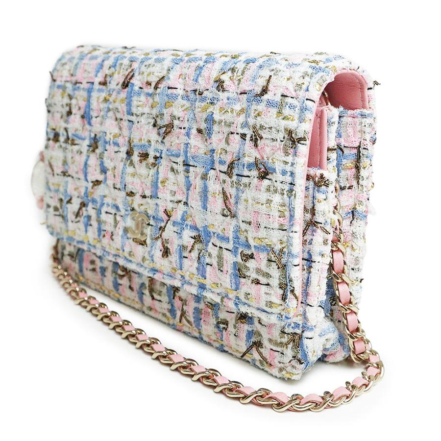 CHANEL (新品・未使用品)シャネル マトラッセ クラシック ココ CHANEL (新品・未使用品)シャネル マトラッセ クラシック ココ