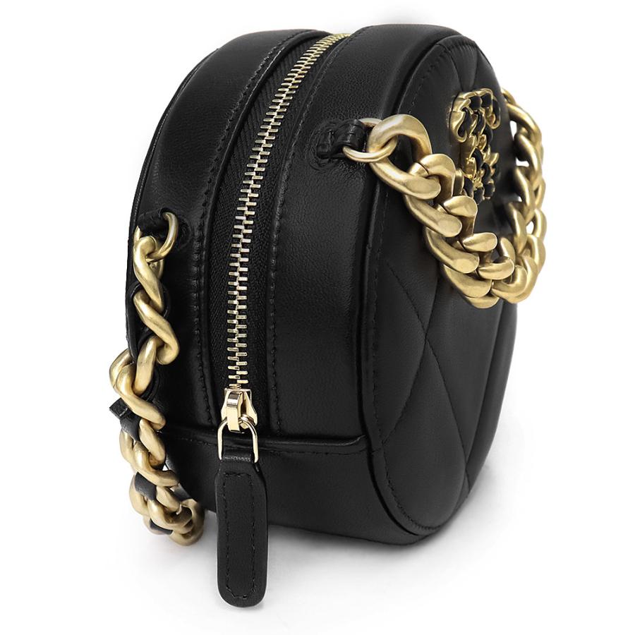 CHANEL (未使用 展示品)シャネル 19 ラウンド クラッチ CHANEL (未使用 展示品)シャネル 19 ラウンド クラッチ
