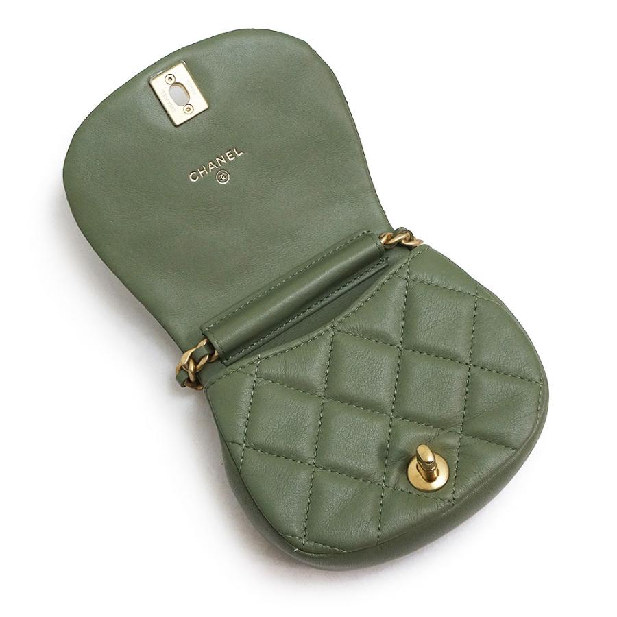 CHANEL (新品・未使用品)シャネル マトラッセ チェーン ミニ CHANEL (新品・未使用品)シャネル マトラッセ チェーン ミニ