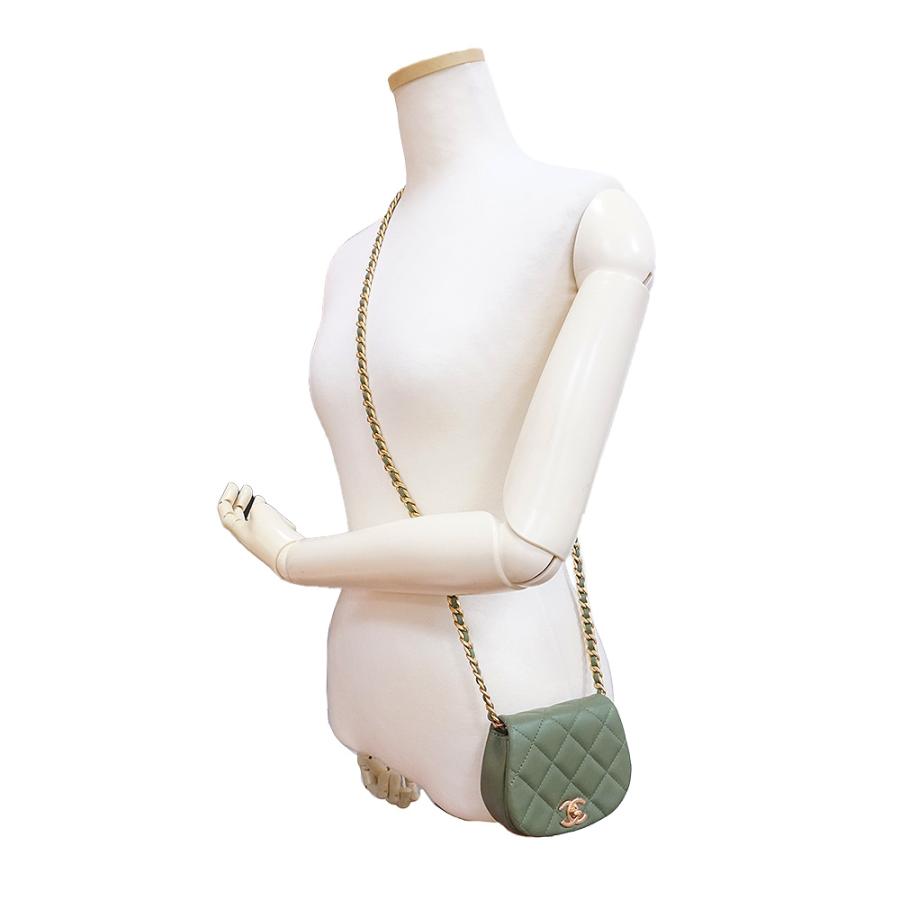 CHANEL (新品・未使用品)シャネル マトラッセ チェーン ミニ CHANEL (新品・未使用品)シャネル マトラッセ チェーン ミニ
