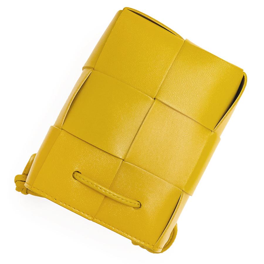 ボッテガヴェネタ BOTTEGAVENETA カセット クロスボディバッグ　美品 BOTTEGA VENETA（ボッテガ・ヴェネタ） （新品・未使用品）ボッテガ