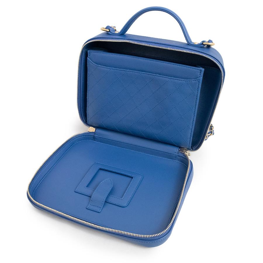 CHANEL (新品・未使用品)シャネル マトラッセ CCフィリグリー CHANEL (新品・未使用品)シャネル マトラッセ CCフィリグリー