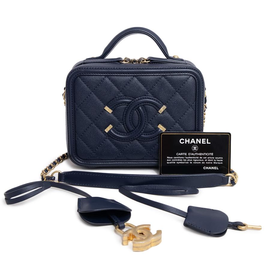 CHANEL (新品・未使用品)シャネル マトラッセ CCフィリグリー CHANEL (新品・未使用品)シャネル マトラッセ CCフィリグリー