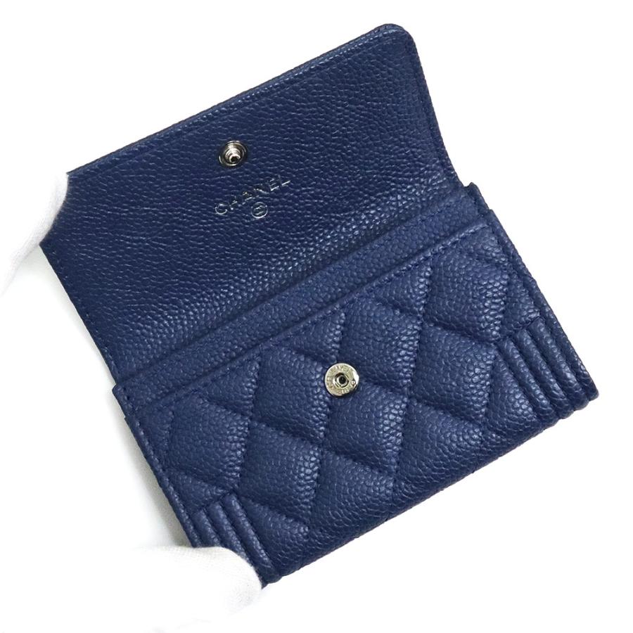 CHANEL (新品・未使用品)シャネル ボーイシャネル フラップ CHANEL (新品・未使用品)シャネル ボーイシャネル フラップ
