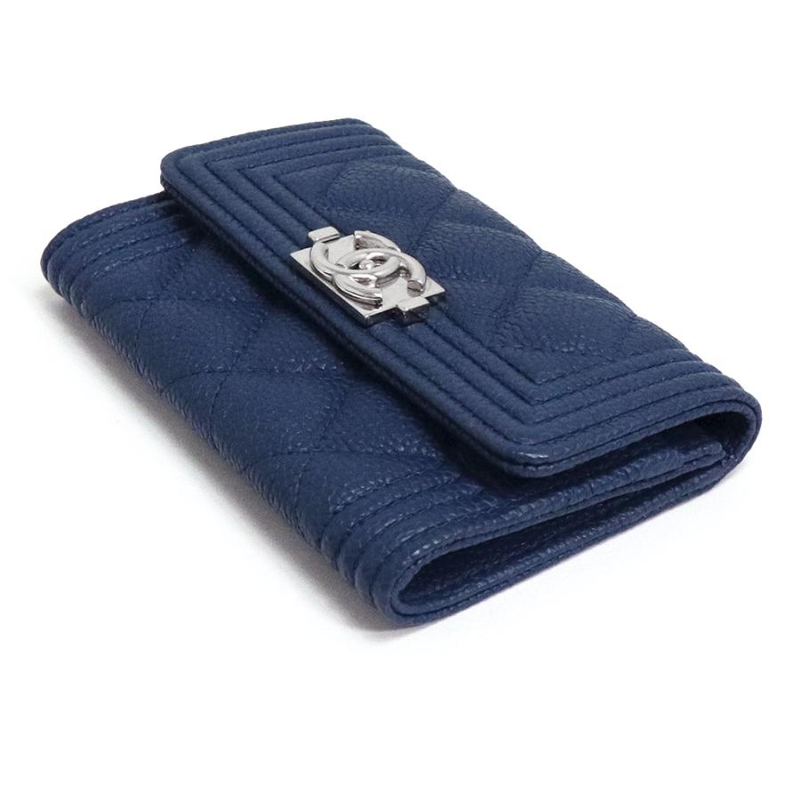 CHANEL (新品・未使用品)シャネル ボーイシャネル フラップ CHANEL (新品・未使用品)シャネル ボーイシャネル フラップ