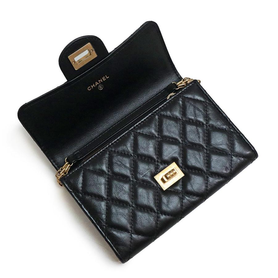 CHANEL (未使用 展示品)シャネル マトラッセ 2.55 ミニ CHANEL (未使用 展示品)シャネル マトラッセ 2.55 ミニ