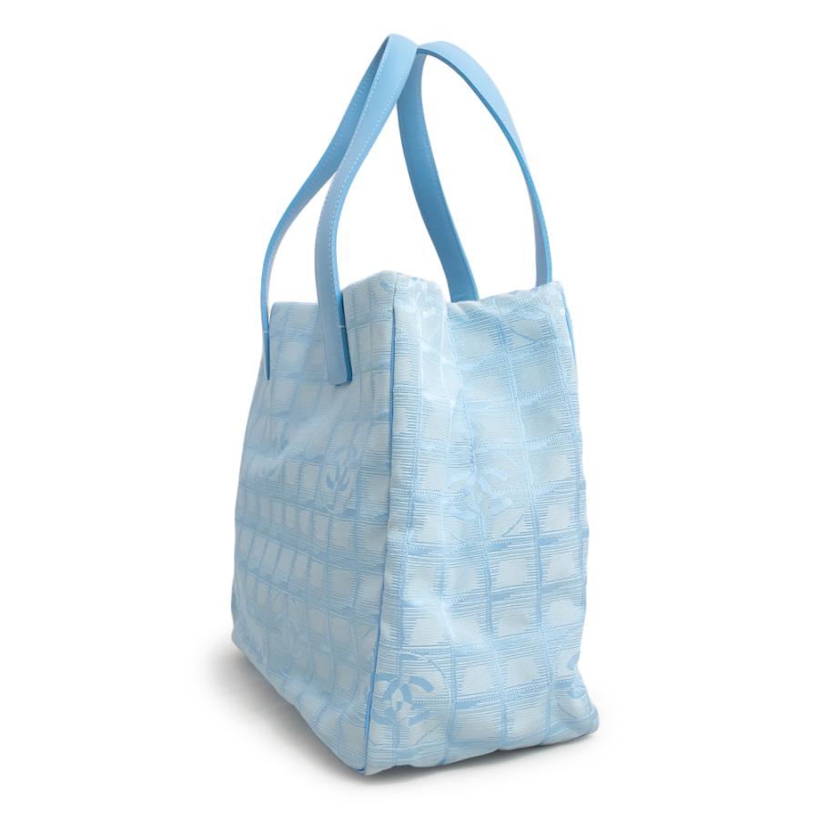 CHANEL (美品)シャネル ニュートラベルライン MM トート CHANEL (美品)シャネル ニュートラベルライン MM トート