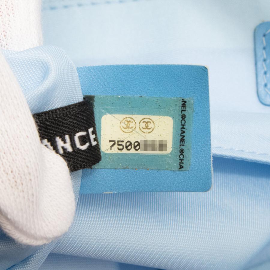 CHANEL (美品)シャネル ニュートラベルライン MM トート CHANEL (美品)シャネル ニュートラベルライン MM トート