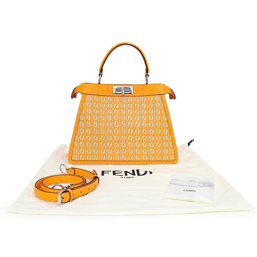 FENDI (未使用 展示品)フェンディ ピーカブー アイシーユー FENDI (未使用 展示品)フェンディ ピーカブー アイシーユー