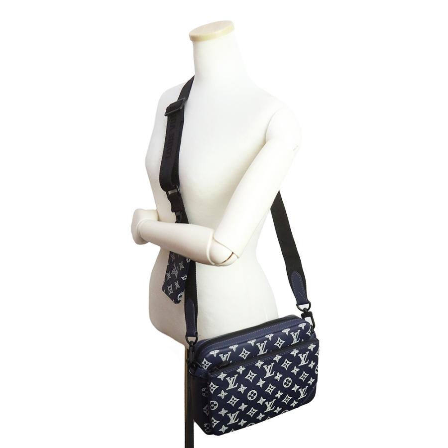 LOUIS VUITTON (新品・未使用品)ルイ ヴィトン トリオ LOUIS VUITTON (新品・未使用品)ルイ ヴィトン トリオ