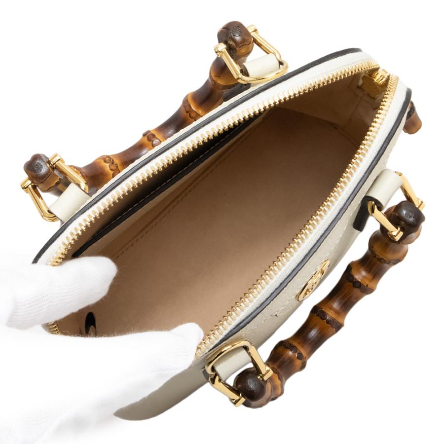 GUCCI (未使用 展示品)グッチ ダイアナ ミニ トート 2Way GUCCI (未使用 展示品)グッチ ダイアナ ミニ トート 2Way