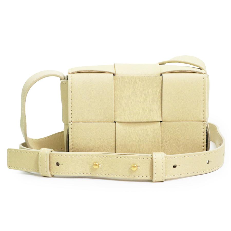 BOTTEGA VENETA (新品・未使用品)ボッテガヴェネタ カセット BOTTEGA VENETA (新品・未使用品)ボッテガヴェネタ カセット