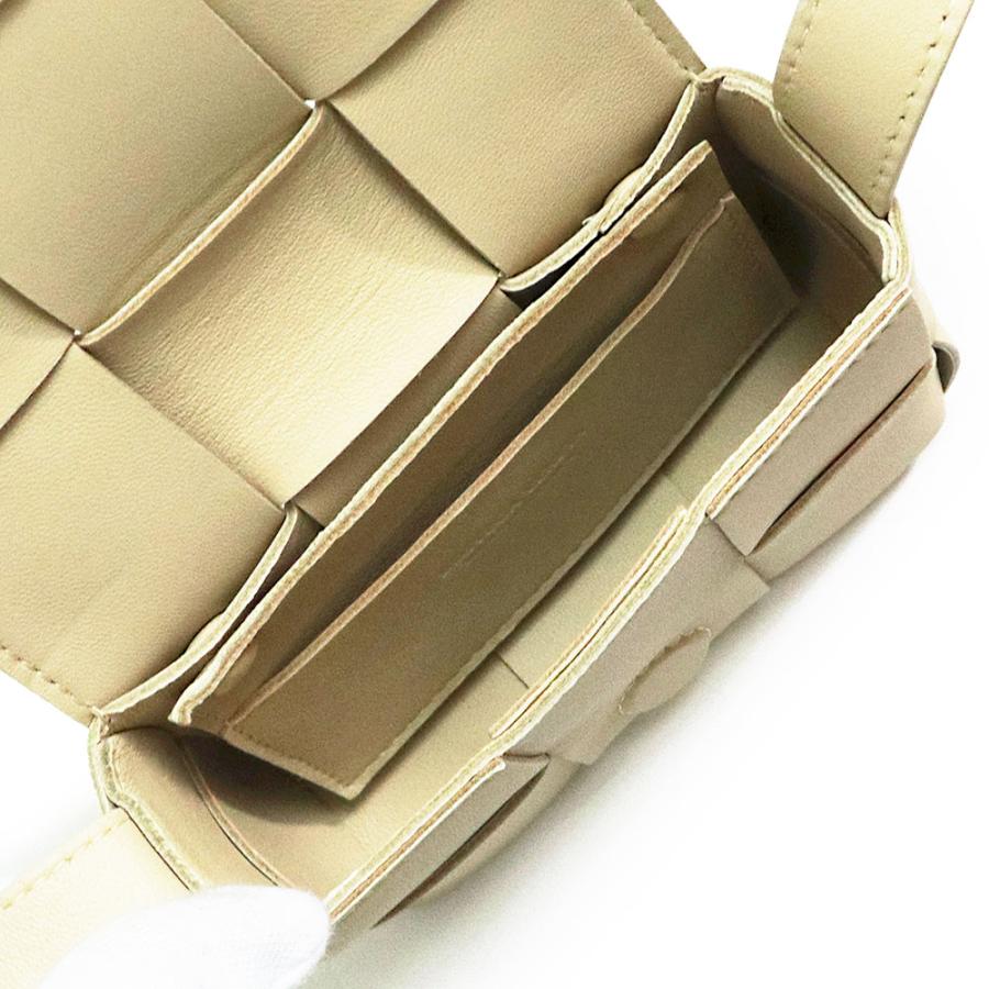 BOTTEGA VENETA (新品・未使用品)ボッテガヴェネタ カセット BOTTEGA VENETA (新品・未使用品)ボッテガヴェネタ カセット