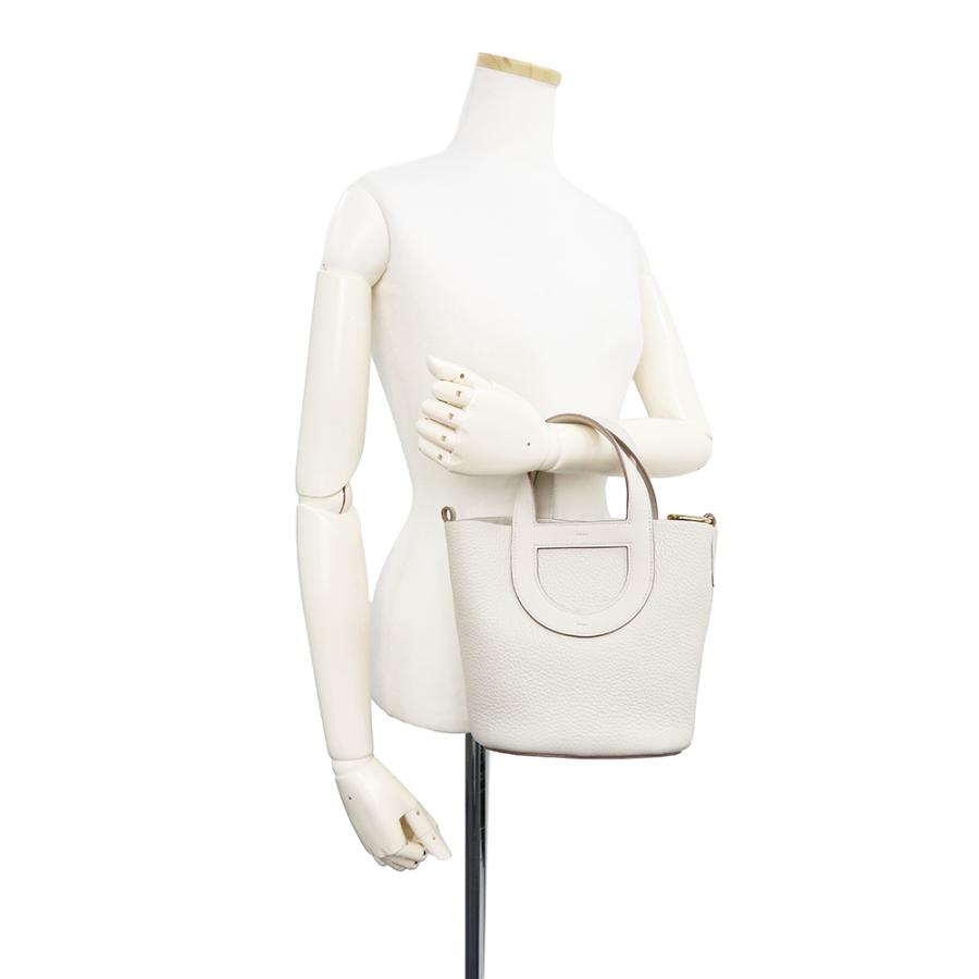 HERMES (新品・未使用品)エルメス インザループ 18 HERMES (新品・未使用品)エルメス インザループ 18