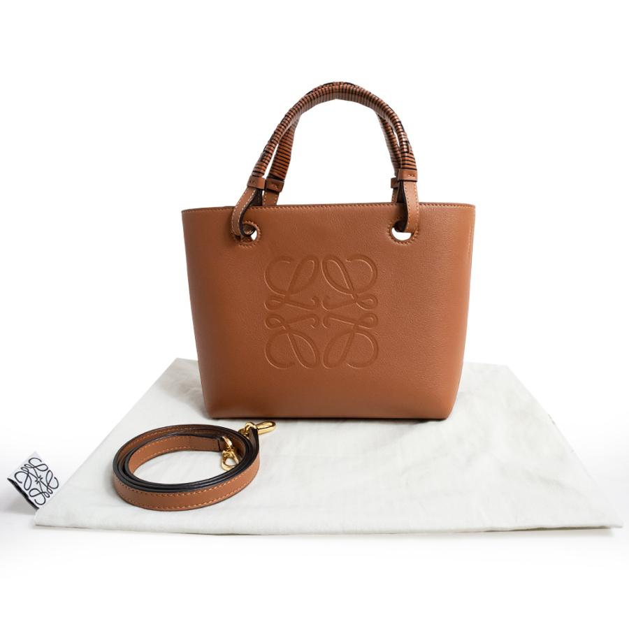 LOEWE (新品・未使用品)ロエベ アナグラム トート ミニ 斜め LOEWE (新品・未使用品)ロエベ アナグラム トート ミニ 斜め
