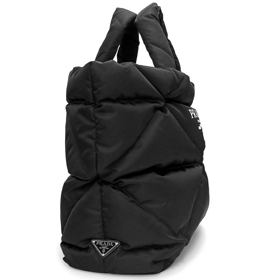 PRADA (新品・未使用品)プラダ パデッドRe Nylon ハンドバッグ PRADA (新品・未使用品)プラダ パデッドRe Nylon ハンドバッグ