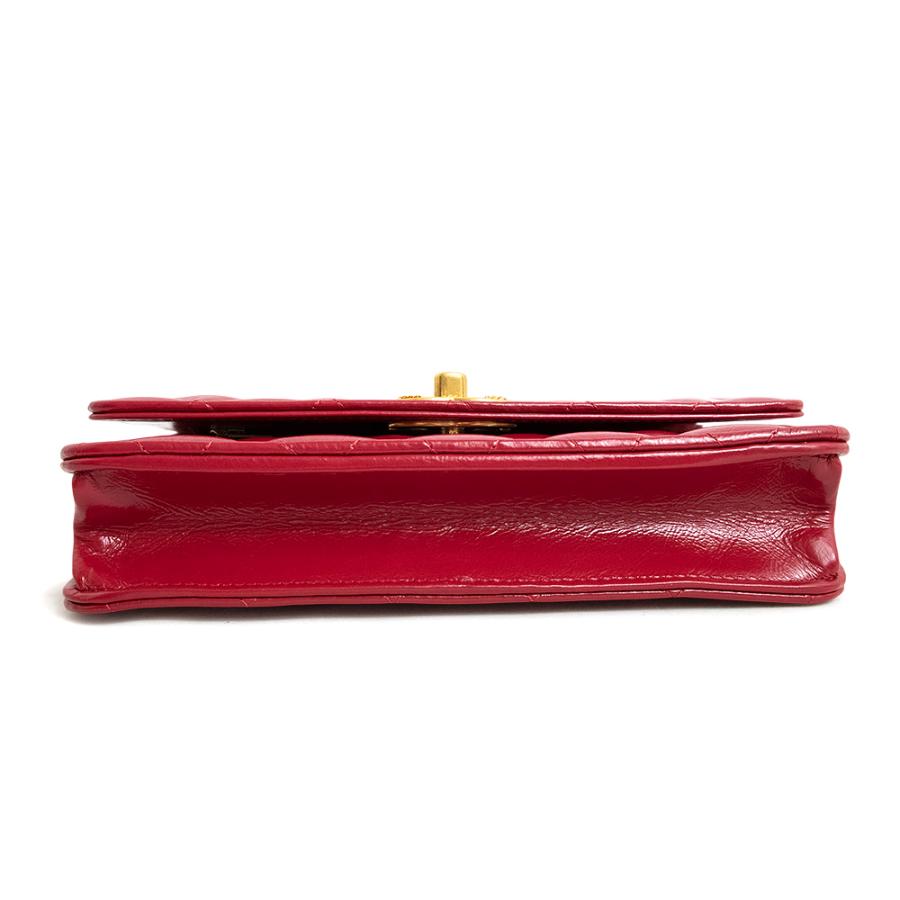 CHANEL (未使用 展示品)シャネル マトラッセ ココマーク CHANEL (未使用 展示品)シャネル マトラッセ ココマーク