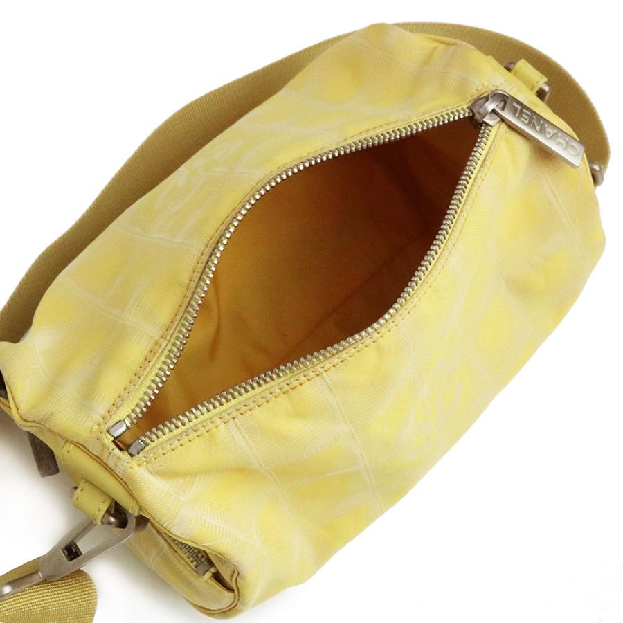 CHANEL (中古)シャネル ニュートラベルライン ショルダー CHANEL (中古)シャネル ニュートラベルライン ショルダー