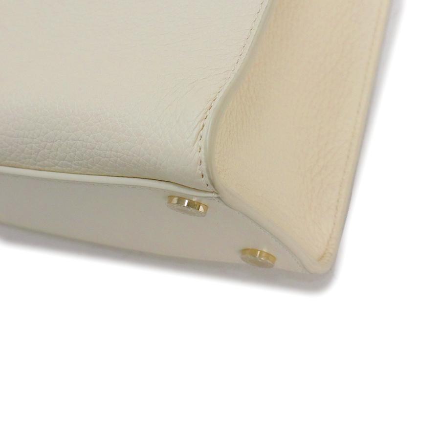 BVLGARI (新品・未使用品)ブルガリ ロゴ トート スモール 2WAY BVLGARI (新品・未使用品)ブルガリ ロゴ トート スモール 2WAY