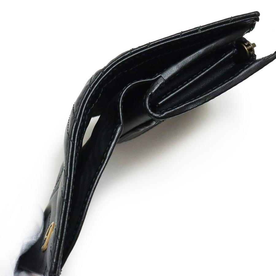 GUCCI (新品・未使用品)グッチ ダブルG ウォレット 二つ折り GUCCI (新品・未使用品)グッチ ダブルG ウォレット 二つ折り