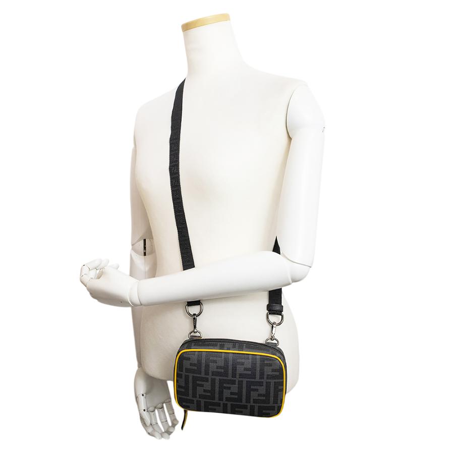 FENDI（フェンディ） （新品・未使用品）フェンディ ズッカ ミニ