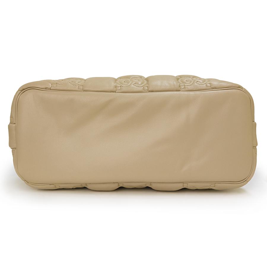 GUCCI（グッチ） （未使用 展示品）グッチ GUCCI GGマトラッセ ラージ
