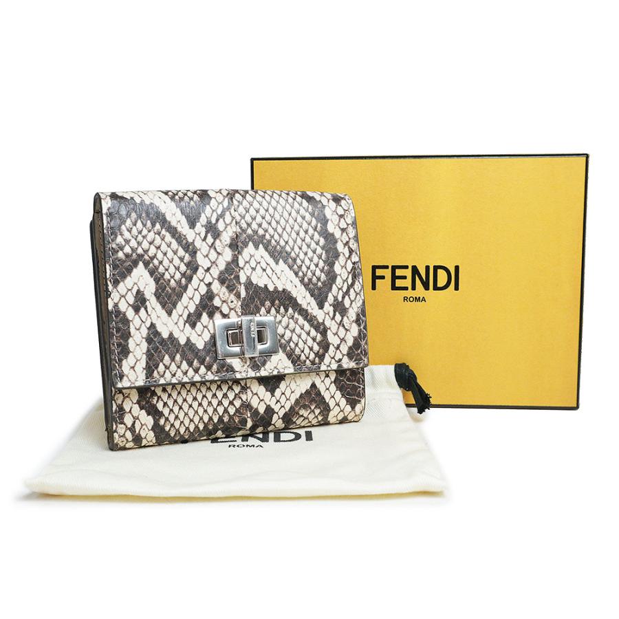 FENDI (新品・未使用品)フェンディ ピーカブー セレリア 二 FENDI (新品・未使用品)フェンディ ピーカブー セレリア 二