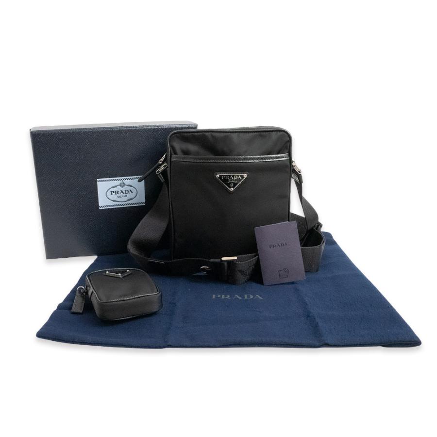 PRADA (新品・未使用品)プラダ Re-Nylon ショルダーバッグ PRADA (新品・未使用品)プラダ Re-Nylon ショルダーバッグ