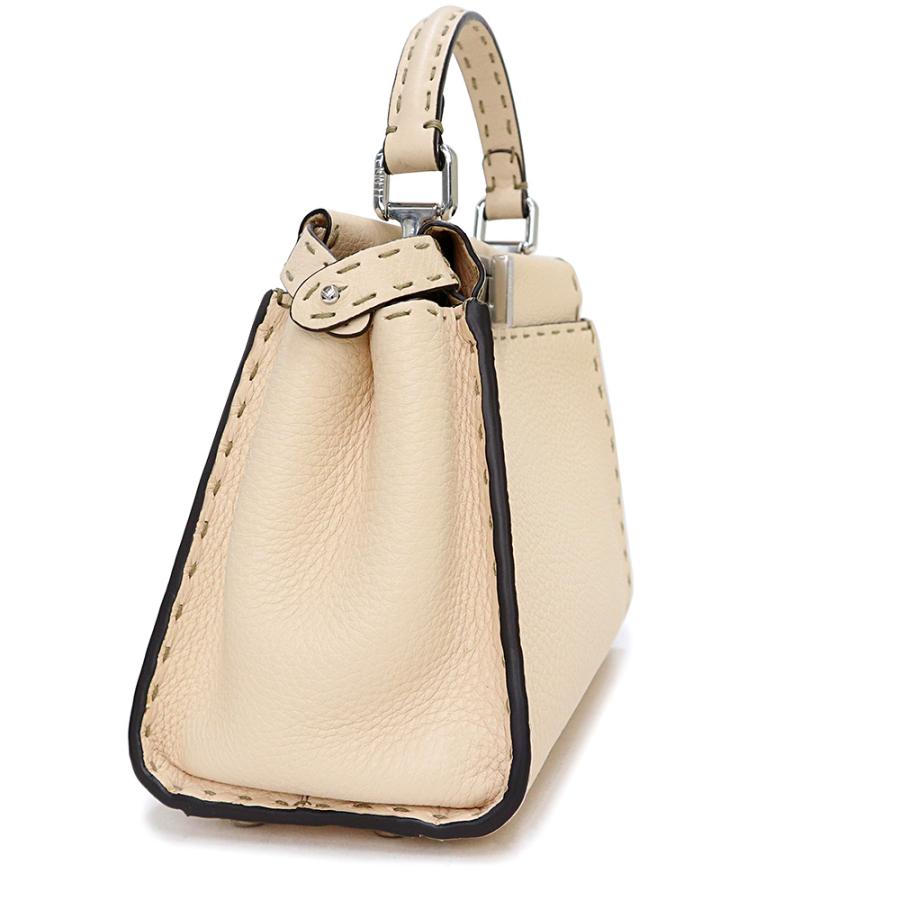 FENDI (未使用 展示品)フェンディ ピーカブー アイコニック FENDI (未使用 展示品)フェンディ ピーカブー アイコニック