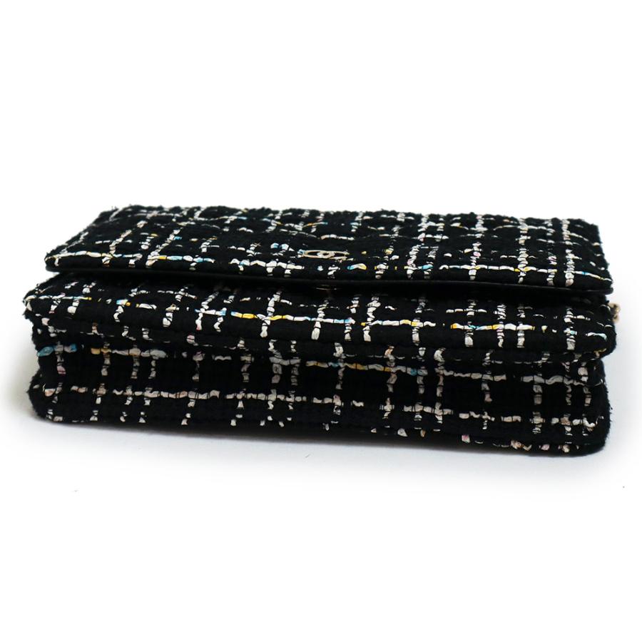 CHANEL (未使用 展示品)シャネル マトラッセ クラシック CHANEL (未使用 展示品)シャネル マトラッセ クラシック