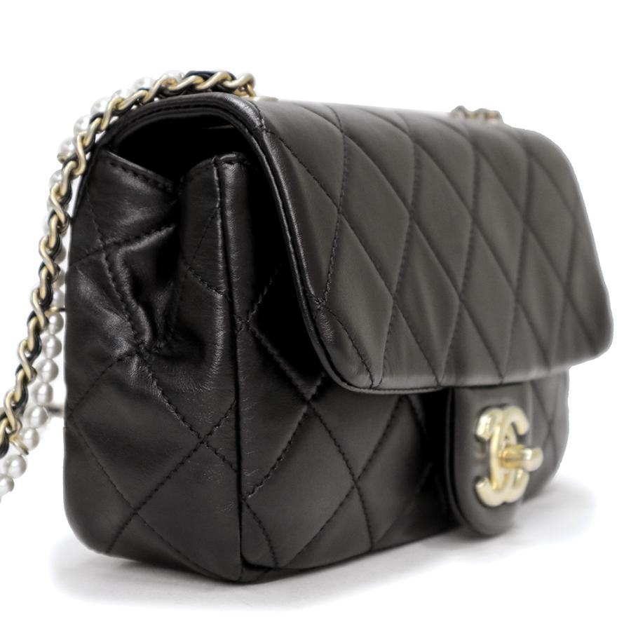 CHANEL (美品)シャネル ココマーク マトラッセ ミニ フラップ CHANEL (美品)シャネル ココマーク マトラッセ ミニ フラップ
