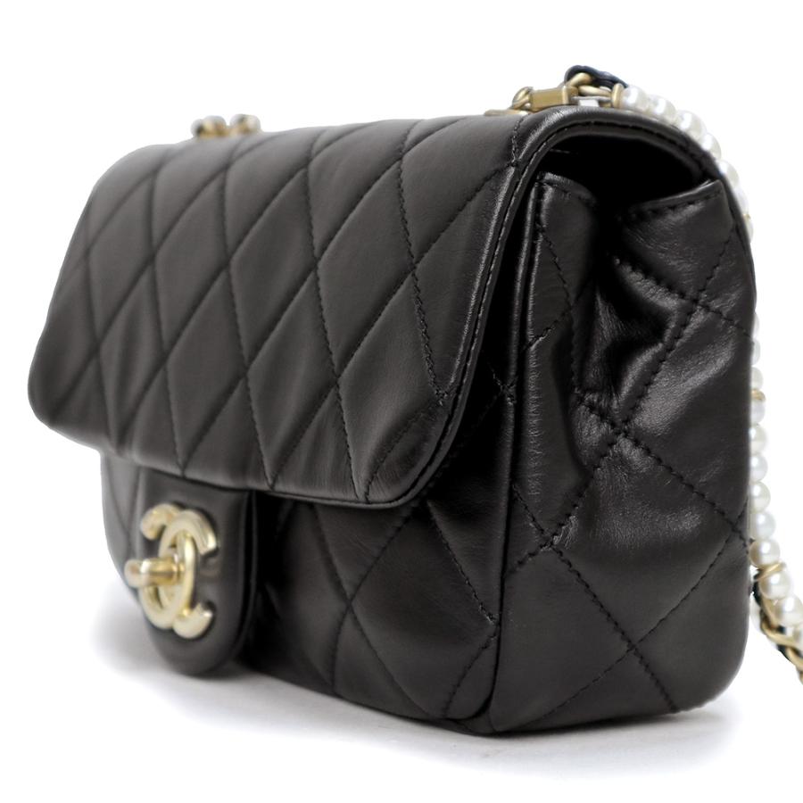 CHANEL (美品)シャネル ココマーク マトラッセ ミニ フラップ CHANEL (美品)シャネル ココマーク マトラッセ ミニ フラップ