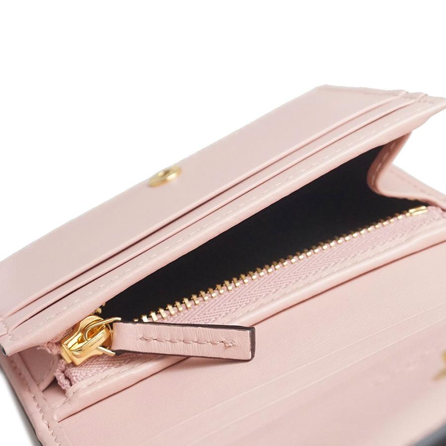 GUCCI (新品・未使用品)グッチ GGマトラッセ カードケース GUCCI (新品・未使用品)グッチ GGマトラッセ カードケース