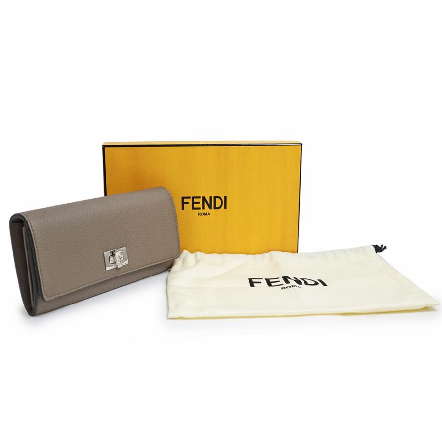 FENDI (未使用 展示品)フェンディ ピーカブー コンチネンタル FENDI (未使用 展示品)フェンディ ピーカブー コンチネンタル