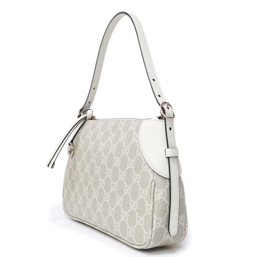 GUCCI（グッチ） （新品・未使用品）グッチ GUCCI GGエンブレム