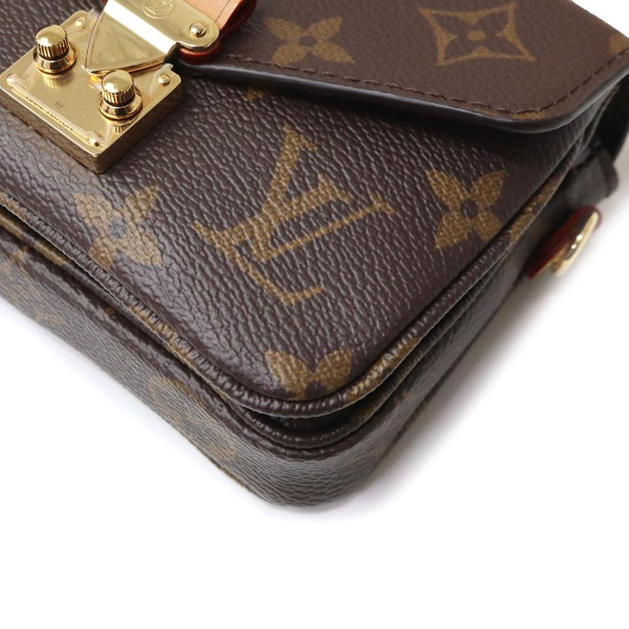 正規品　極美品　ルイヴィトン クロシェット ヌメ革　バッグ付属品 LOUIS VUITTON（ルイ・ヴィトン） （未使用 展示品）ルイ ヴィトン