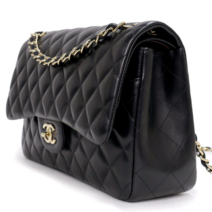 美品CHANELマトラッセ ブラックレザー ショルダーバッグ　ノベルティー CHANEL（シャネル） （美品）シャネル マトラッセ 30 ダブルチェーン W