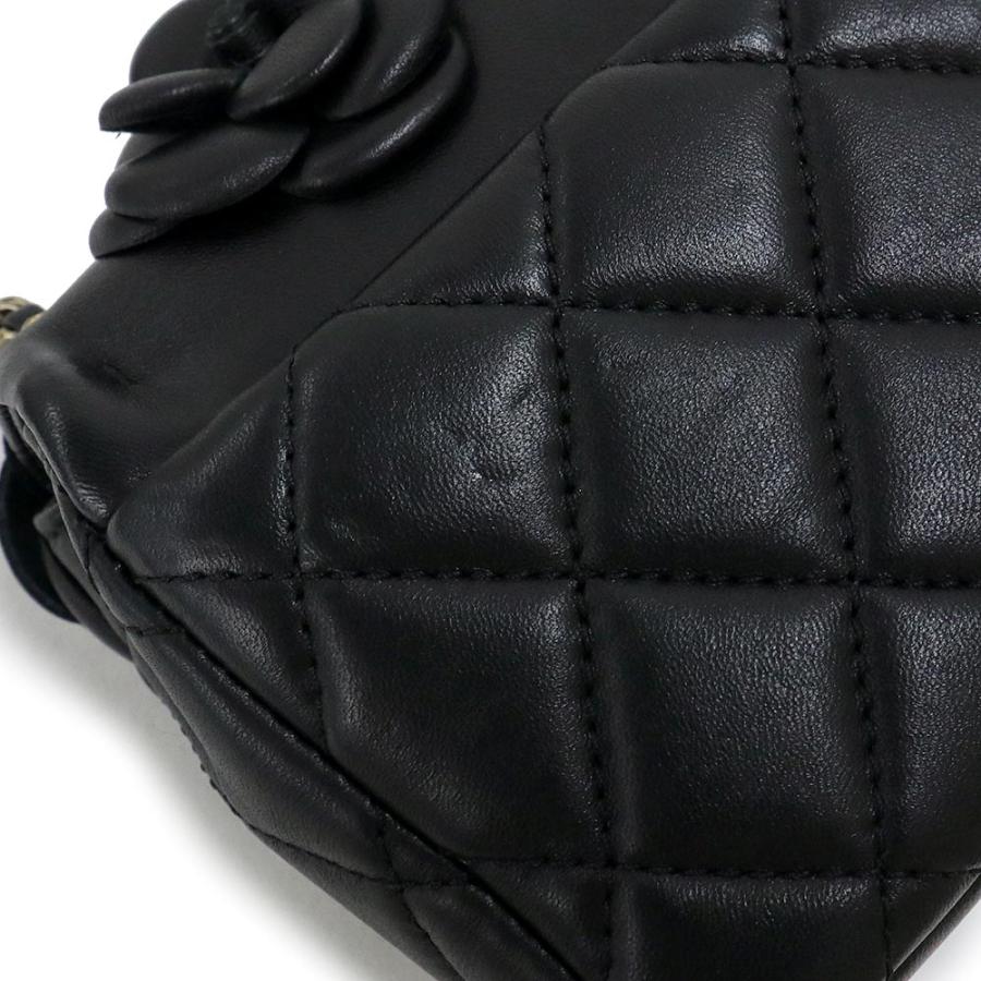 CHANEL（シャネル） （美品）シャネル ココマーク マトラッセ 20 ミニ