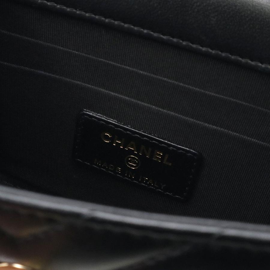 CHANEL（シャネル） （未使用 展示品）シャネル シェブロン Vステッチ
