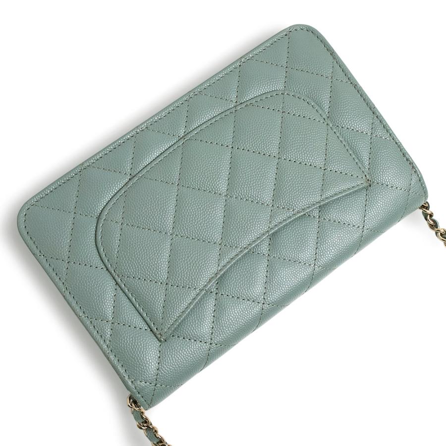 CHANEL マトラッセ ケース グリーン・お財布 CHANEL（シャネル） （新品・未使用品）シャネル マトラッセ